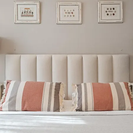 La Dama De Noche Marbella